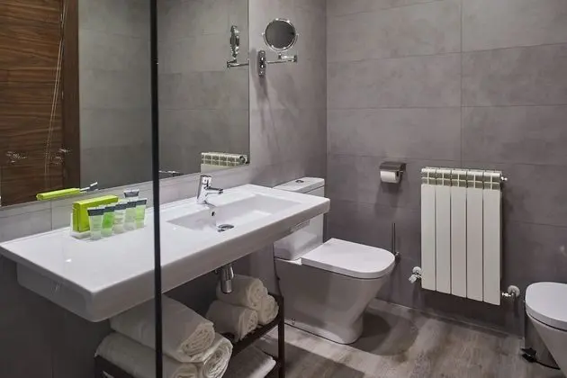 Deluxe Büyük Yataklı Tek Kişilik Oda