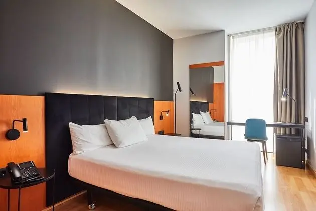 Standard Oda (Queen bed)