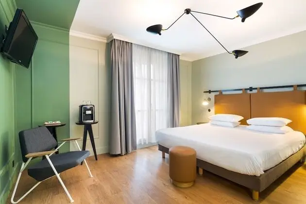 Design Tek Büyük Yataklı Oda