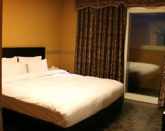 Family Oda (2 people)