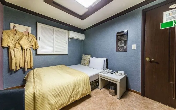 Oda (Standard Room)