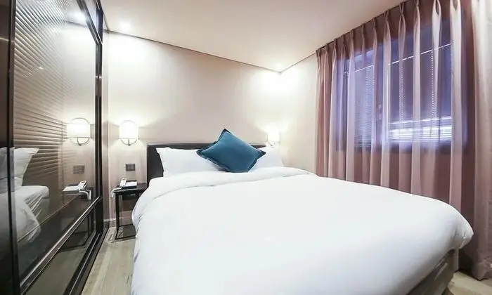 Deluxe Oda, Sigara İçilebilir