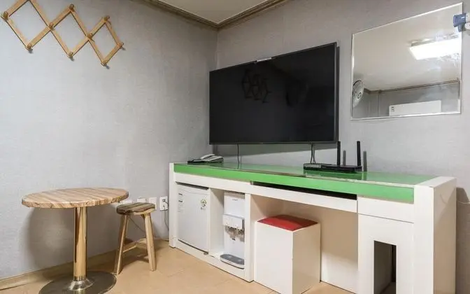 Oda (Semi-suite room (no parking))
