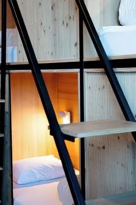 Design Ortak Ranzalı Oda, Karma Ranzalı Oda (Bed in 4 dorm)