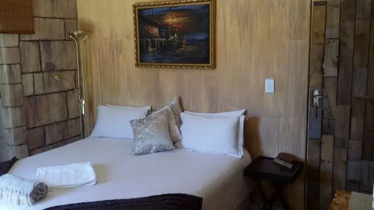 Luxury Main Suite