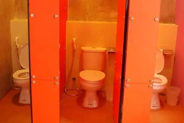 Ortak Ranzalı Oda, Sadece kadınlar için
