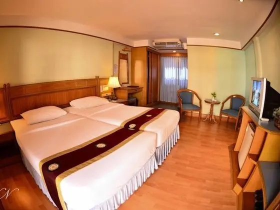 1 Çift Kişilik Veya 2 Tek Kişilik Yatak Deluxe