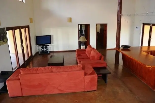 Ev (Three Bedroom)