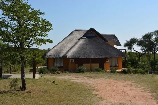 Ev (Three Bedroom)
