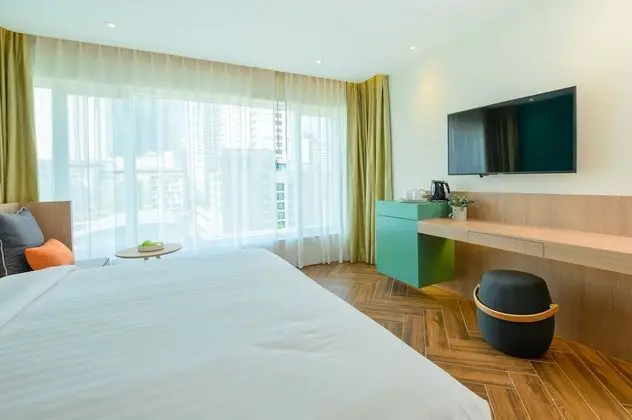 SQ Plus Room