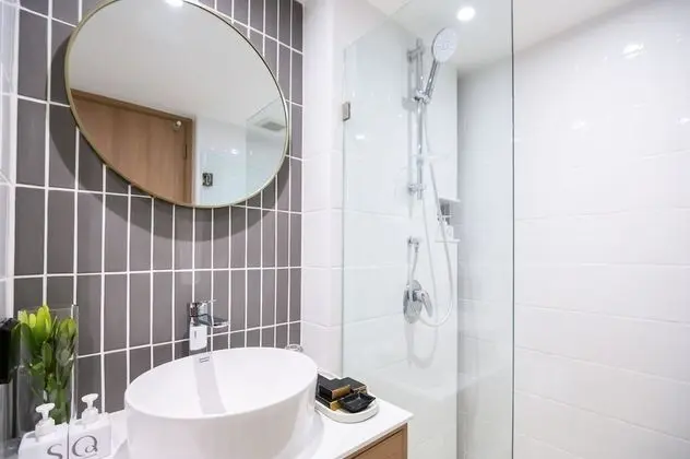 SQ Plus Room