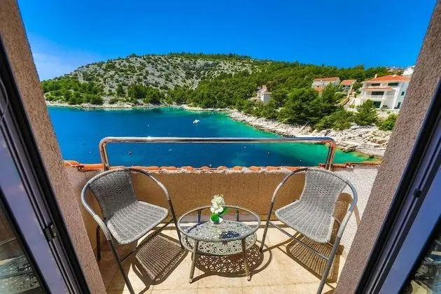Ev (Silva - with pool and great view - H()