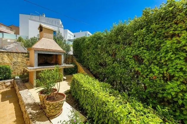 Ev (Silva - with pool and great view - H()