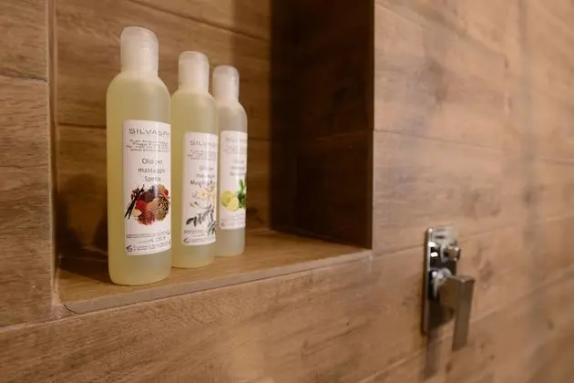 Superior large Double Room Free spa access