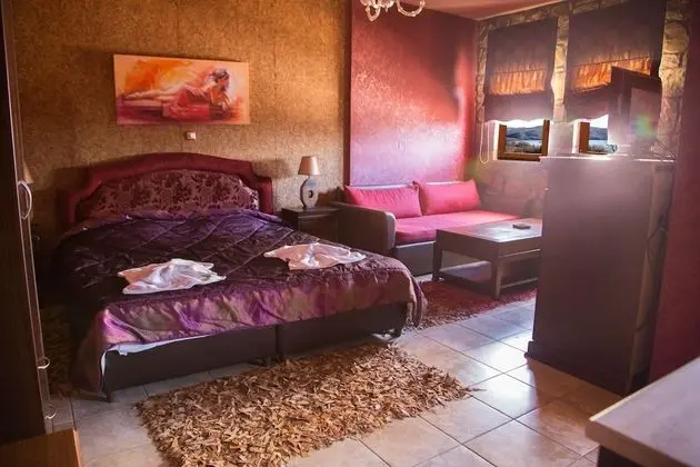 Junior Süit, Balkon, Göl Manzaralı