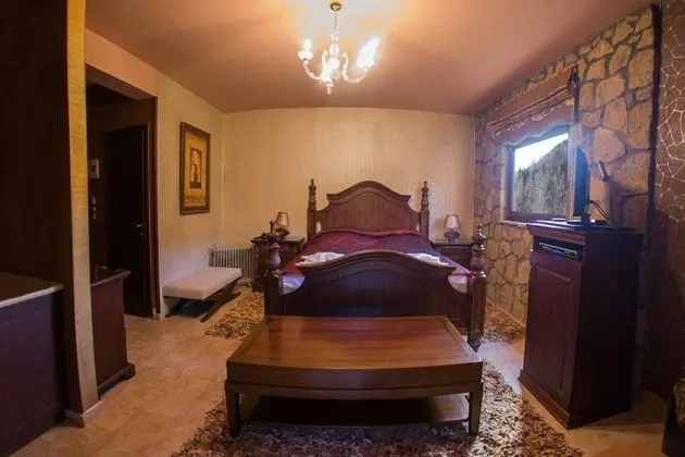 Junior Süit, Balkon, Göl Manzaralı