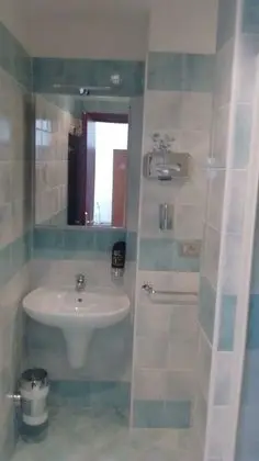 Tek Büyük Yataklı Oda, Göl Manzaralı