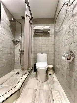 Classic Tek Büyük Yataklı Oda