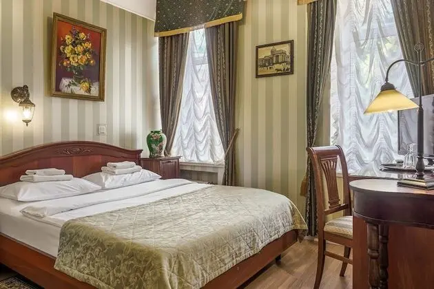 Superior Tek Büyük Yataklı Oda
