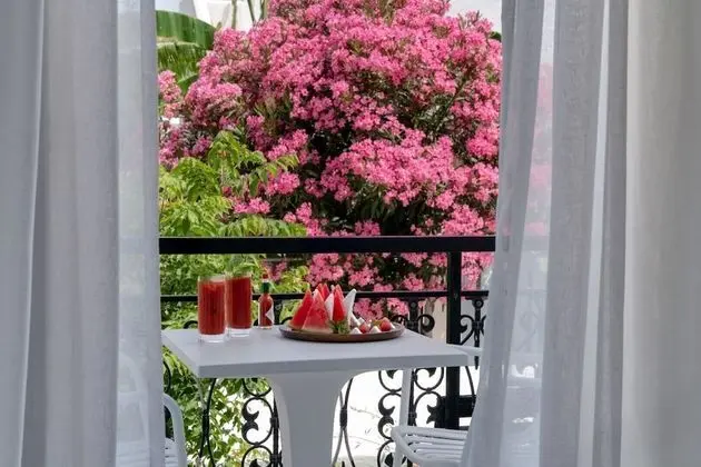 Standard Oda, Bahçe Manzaralı
