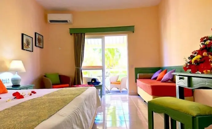 Garden view room