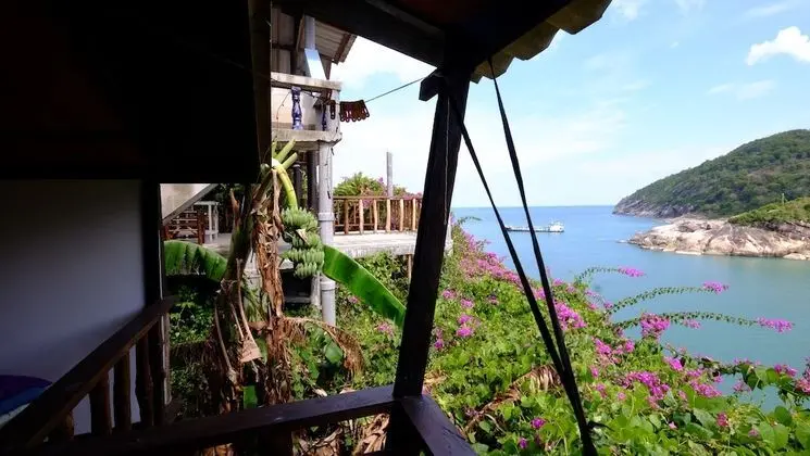 Family Bungalow with Fan