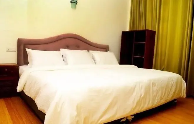 Deluxe Üç Kişilik Oda