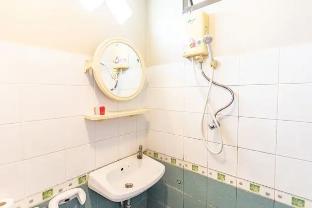 Superior Double Room with R/Trip Airport Transfer
