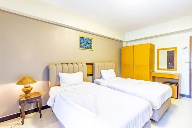 Superior Twin Room with R/Trip Airport Transfer
