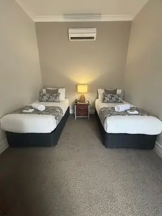 Superior Oda, Sigara İçilmez (Superior Twin Room)
