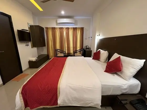 Premium Double Room, 2 Twin Beds, City View