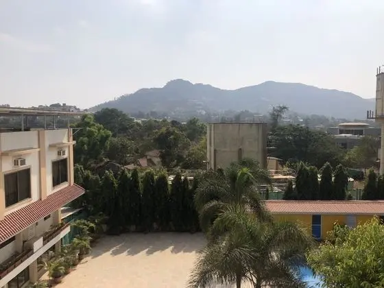 Signature Room, 1 Queen Bed, Pool View