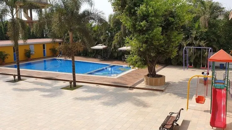 Twin Room, 2 Twin Beds, Pool View, Poolside