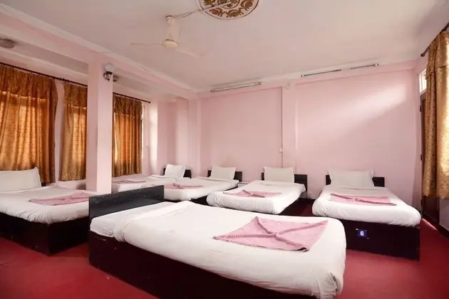 Basic Ortak Ranzalı Oda, Karma Ranzalı Oda (per bed)