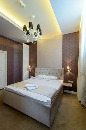 Signature Tek Büyük Yataklı Oda, 1 En Büyük (King) Boy Yatak, Sigara İçilmez, Anti Alerjik