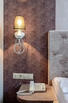 Signature Tek Büyük Yataklı Oda, 1 En Büyük (King) Boy Yatak, Sigara İçilmez, Anti Alerjik