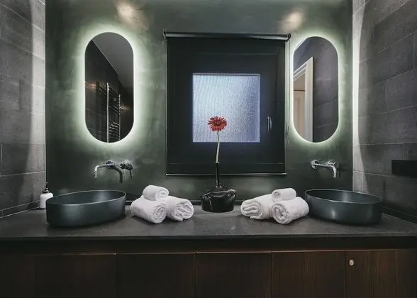 Deluxe Apart Daire, Banyolu/Duşlu, Şehir Manzaralı (The Silver Lava)