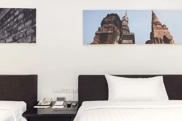 Deluxe Apartment (No Kitchen)