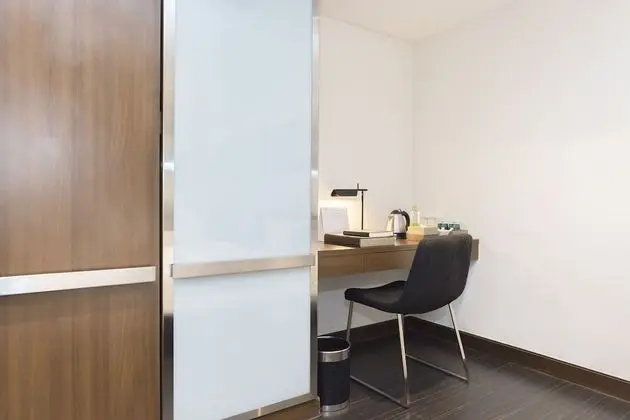 Deluxe Apartment (No Kitchen)