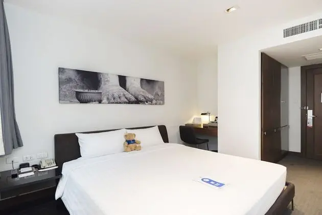 Superior Apartment (No Kitchen)