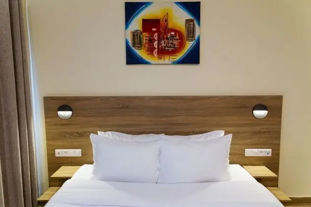 Deluxe Tek Büyük veya İki Ayrı Yataklı Oda