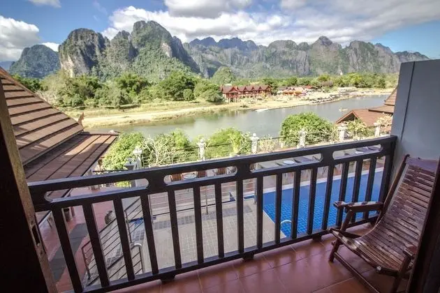 Deluxe İki Ayrı Yataklı Oda, Balkon, Nehir Manzaralı