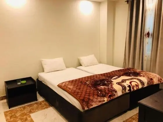 Luxury Tek Büyük Yataklı Oda