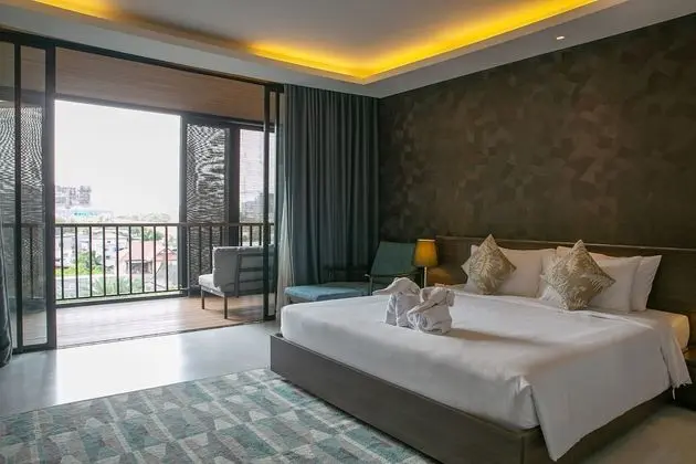 Deluxe Tek Büyük Yataklı Oda