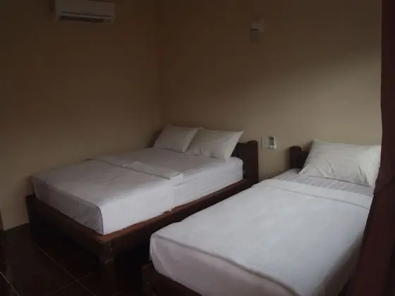 Standard Oda (2-3 Person, AC)
