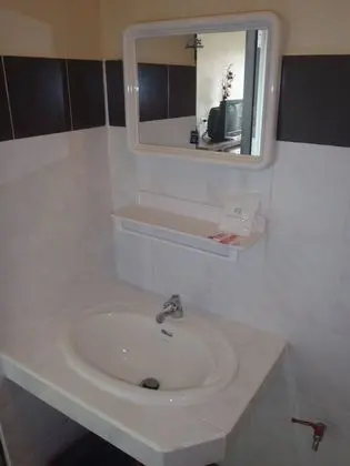 Standard Oda (2-3 Person, AC)