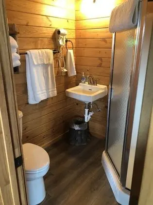 Small Cabin