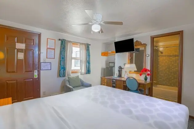 Oda, 1 Çift Kişilik Yatak