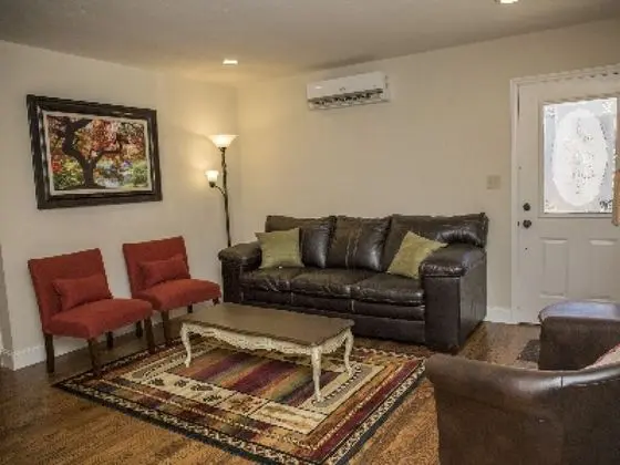 Classic Süit, Banyolu/Duşlu, Deniz Manzaralı (Room 7)