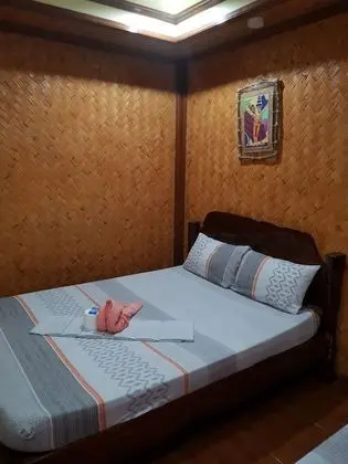 Üç Kişilik Oda